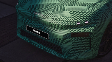 На завершающем этапе Тур де Франс показали закамуфлированную Škoda Elroq