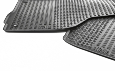 Коврики салона резиновые (DCC600002A)