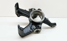 Кулак поворотный подвески (2Q0407255AD)