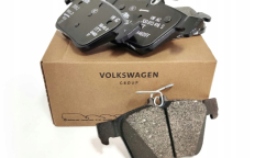 Колодки тормозные (3Q0698451J)