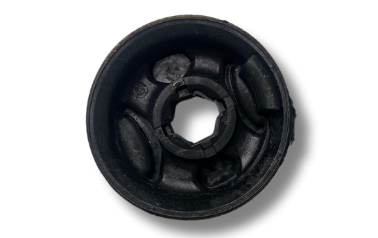 Сайлентблок подвески (1K0407183E) 4