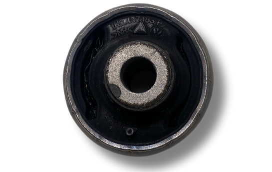 Сайлентблок подвески (1K0407183P) 3