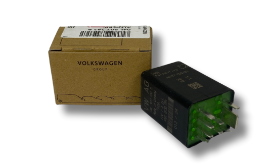 Блок управления свечей накаливания (04L907282B) 3