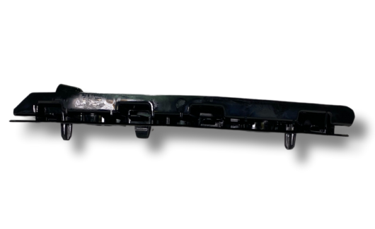 Кронштейн бампера (5E3807183) 2