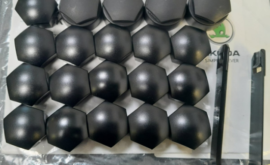 Колпачок колесных болтов (1Z0071215A01C) 1