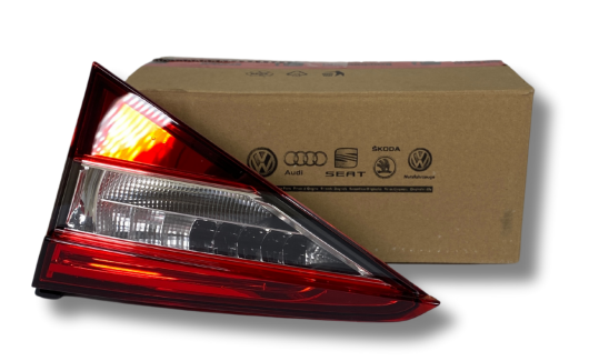 Фонарь задний (3V9945308B) 2